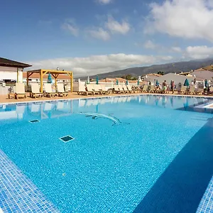 https://tinerfe-sunshine-apartment.adeje-hotels.com